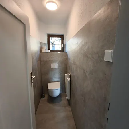 Modern Flat In Quaint With Idyllic Garden Appartement Innsbruck